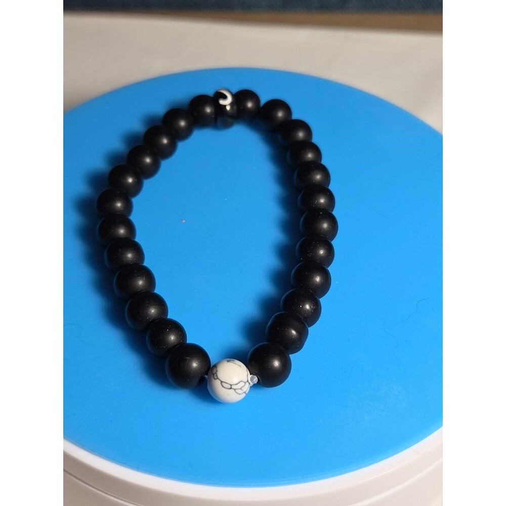 Natural Stone Bead Stretch Bracelet Matte Black White Howlite